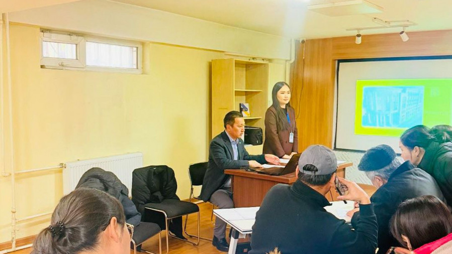 Хан-Уул дүүргийн 7 дугаар хорооны Говь-16 дугаар байрны дахин төлөвлөлтийн асуудлаар иргэдтэй уулзлаа